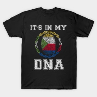 Comoros  It's In My DNA - Gift for Comoran From Comoros T-Shirt